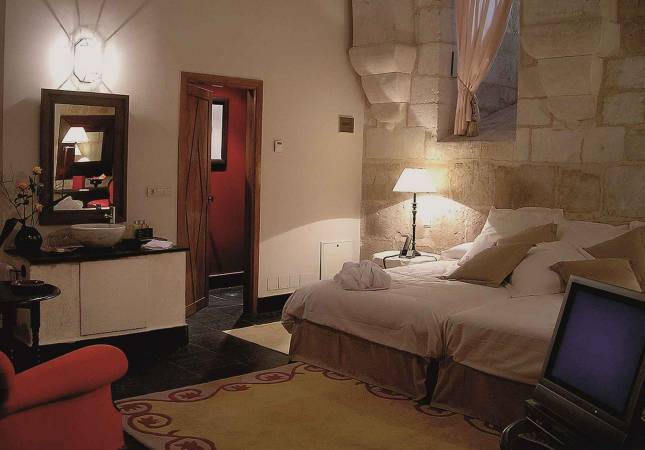 Precio mínimo garantizado para Hotel Posada Castillo del Buen Amor. Disfruta  los mejores precios de Salamanca